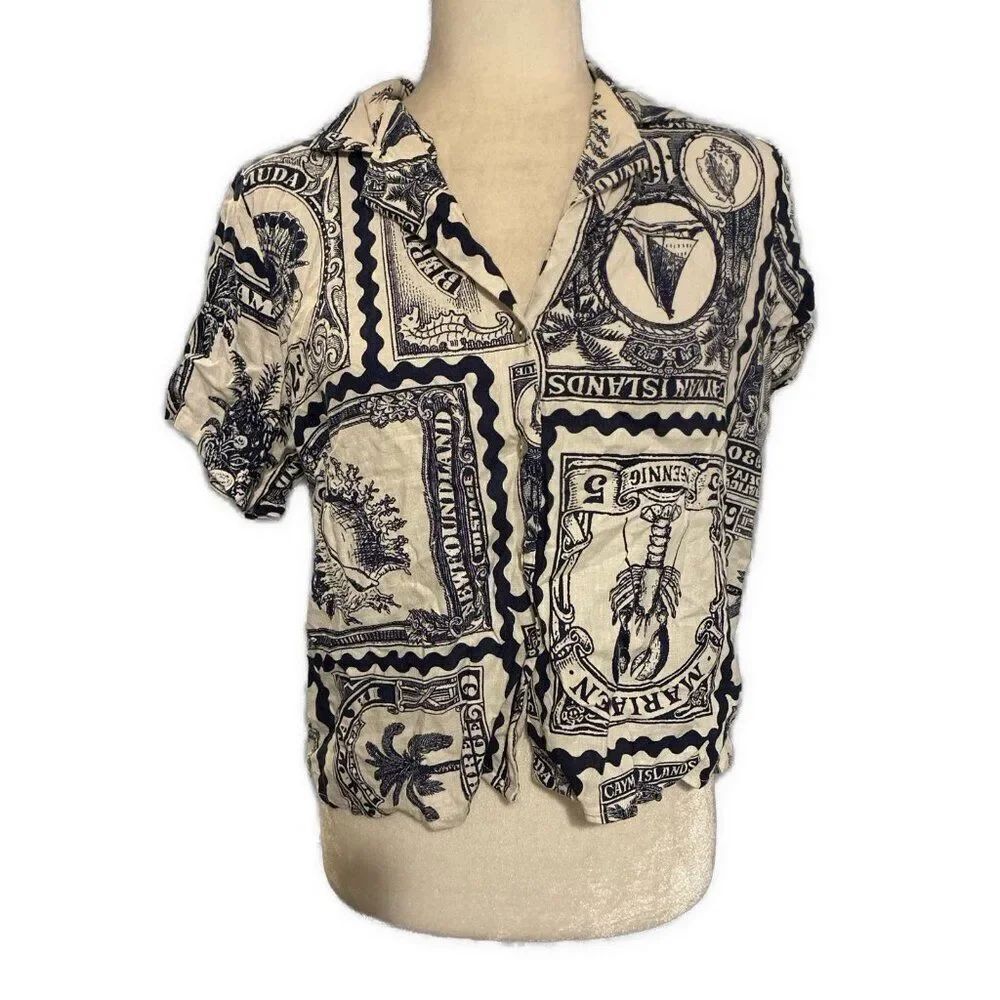 artelier nicole miller white blue short sleeve button down top Nautica Small
